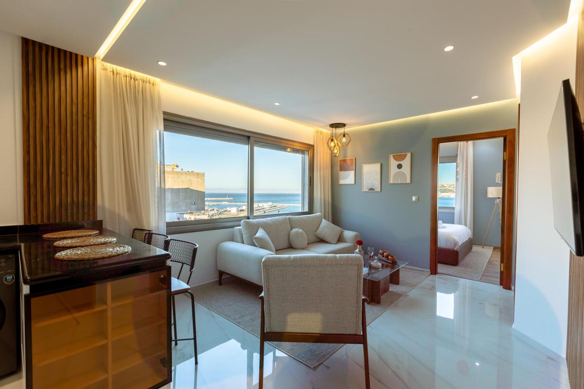 Marina View Residence Luxurious Studio Retreat With Stunning Ocean Views 1 Double Bedroom, 1 Convertible Couch Танжер Экстерьер фото