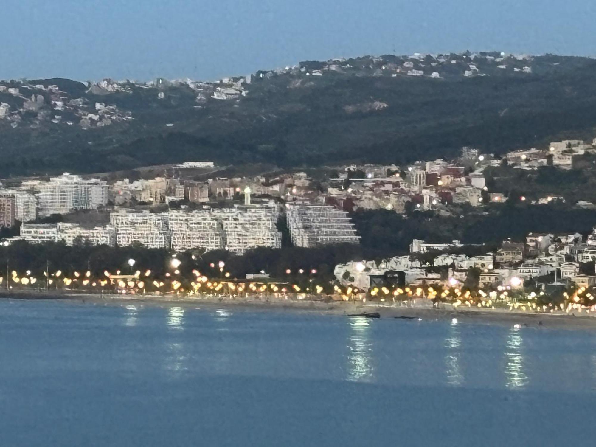 Marina View Residence Luxurious Studio Retreat With Stunning Ocean Views 1 Double Bedroom, 1 Convertible Couch Танжер Экстерьер фото